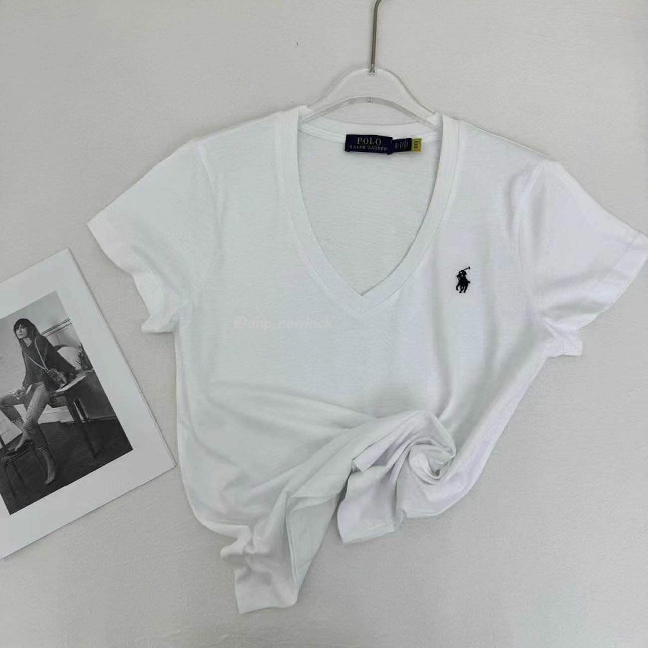 Ralph Lauren Classic Pony Womens V Neck Short Sleeved T Shirt (6) - www.newkick.vip